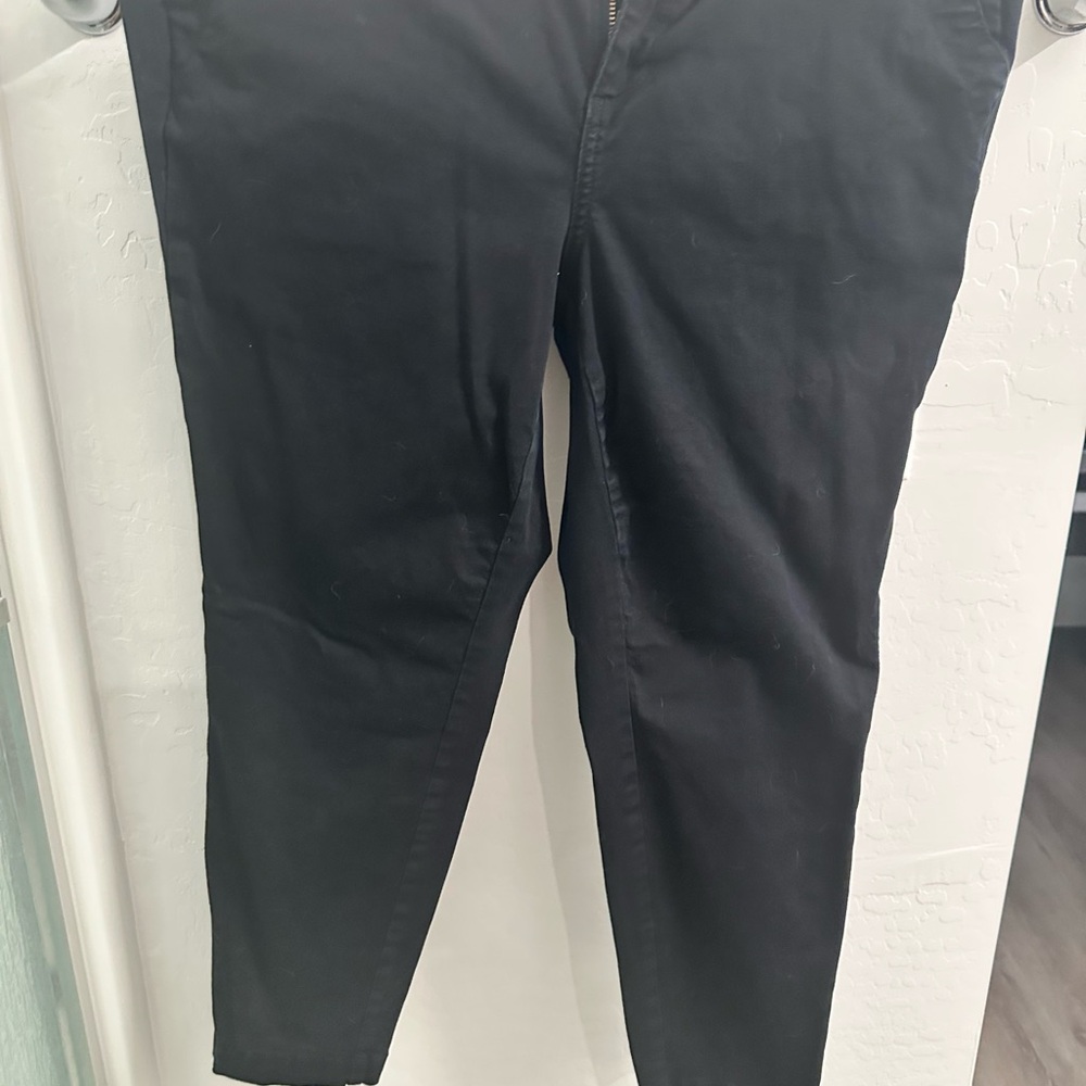 Torrid Women's Black Skinny Jeans